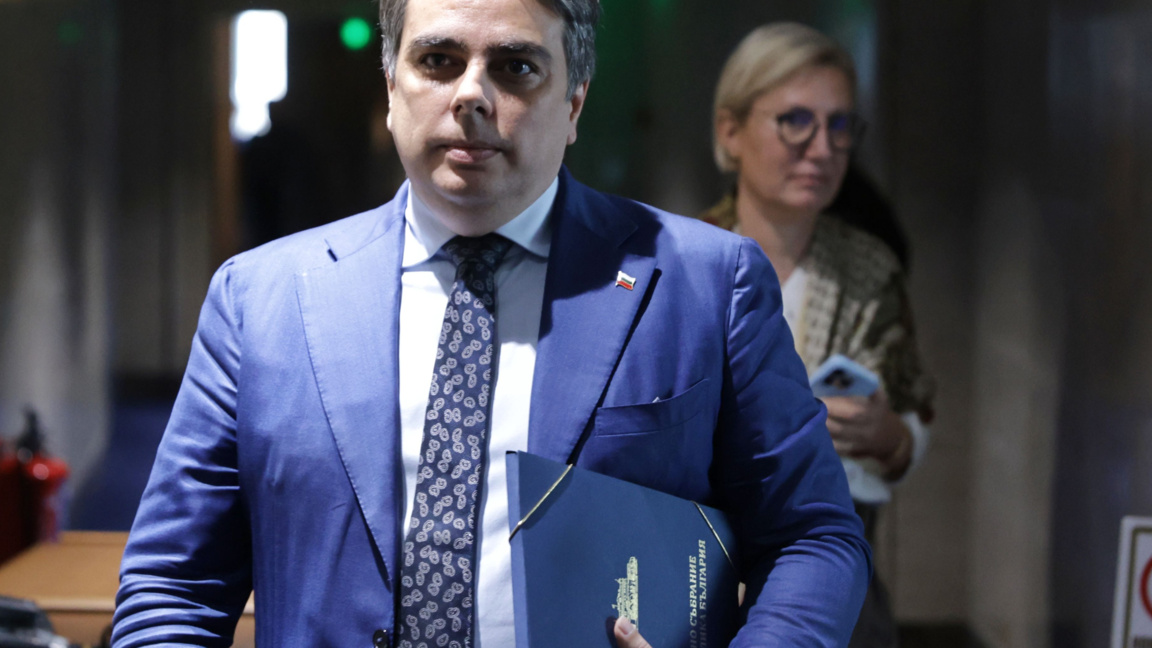 Асен Василев