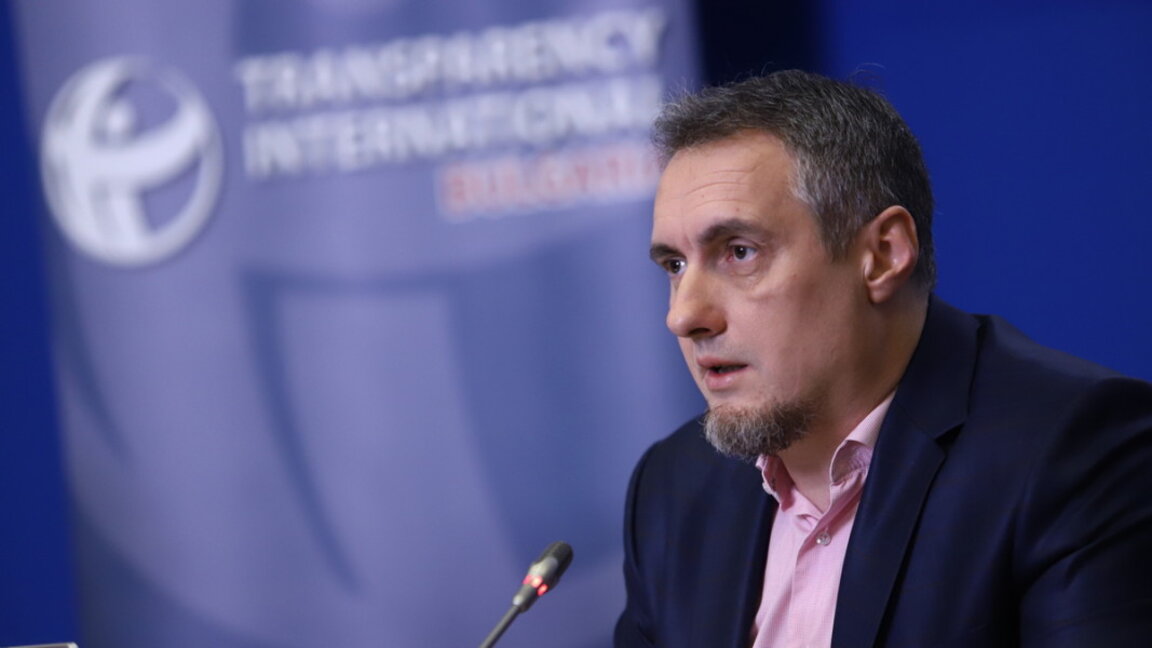 Калин Славов