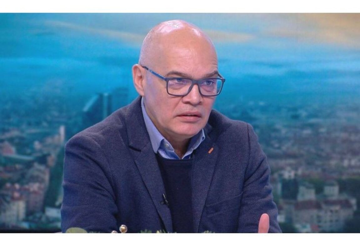 Сблъсък  Радев - Пеевски прозира в скандала с МВР Пловдив