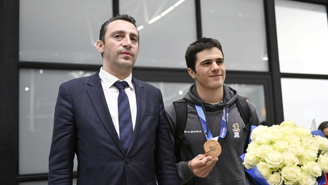 Le médaillé bronze olympique Tervel Zamf...