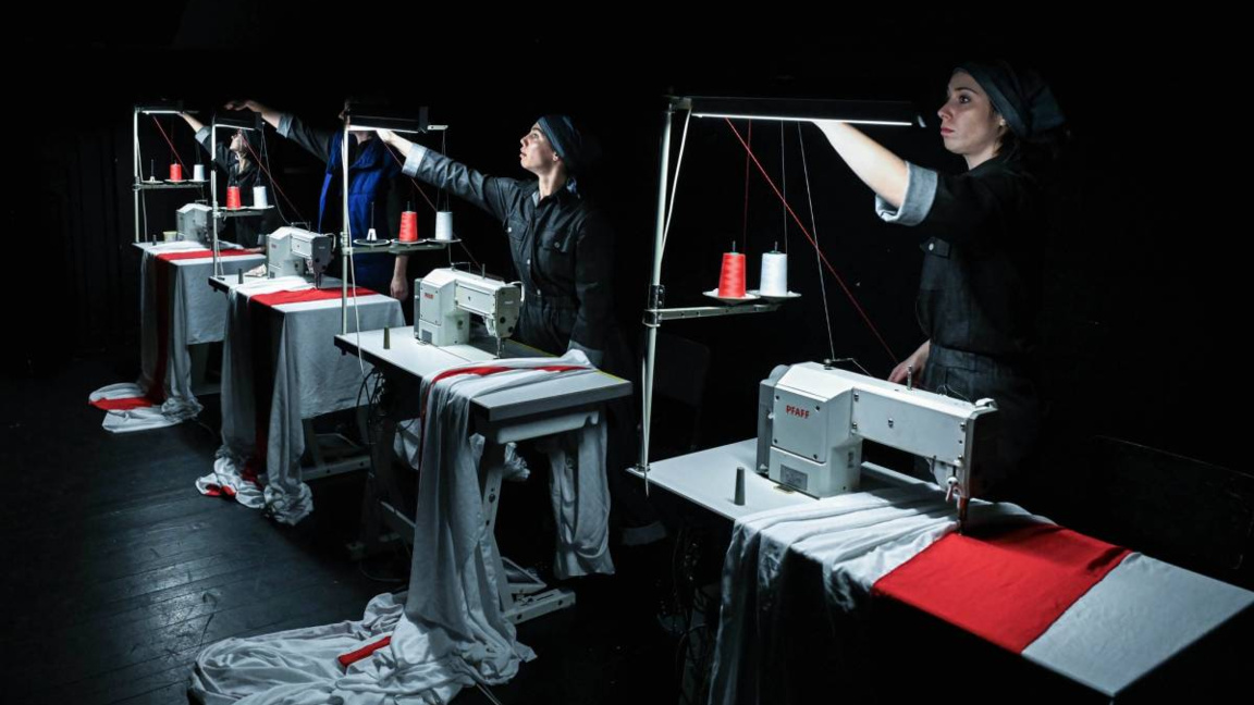 Плевенският театър представя в София пре...