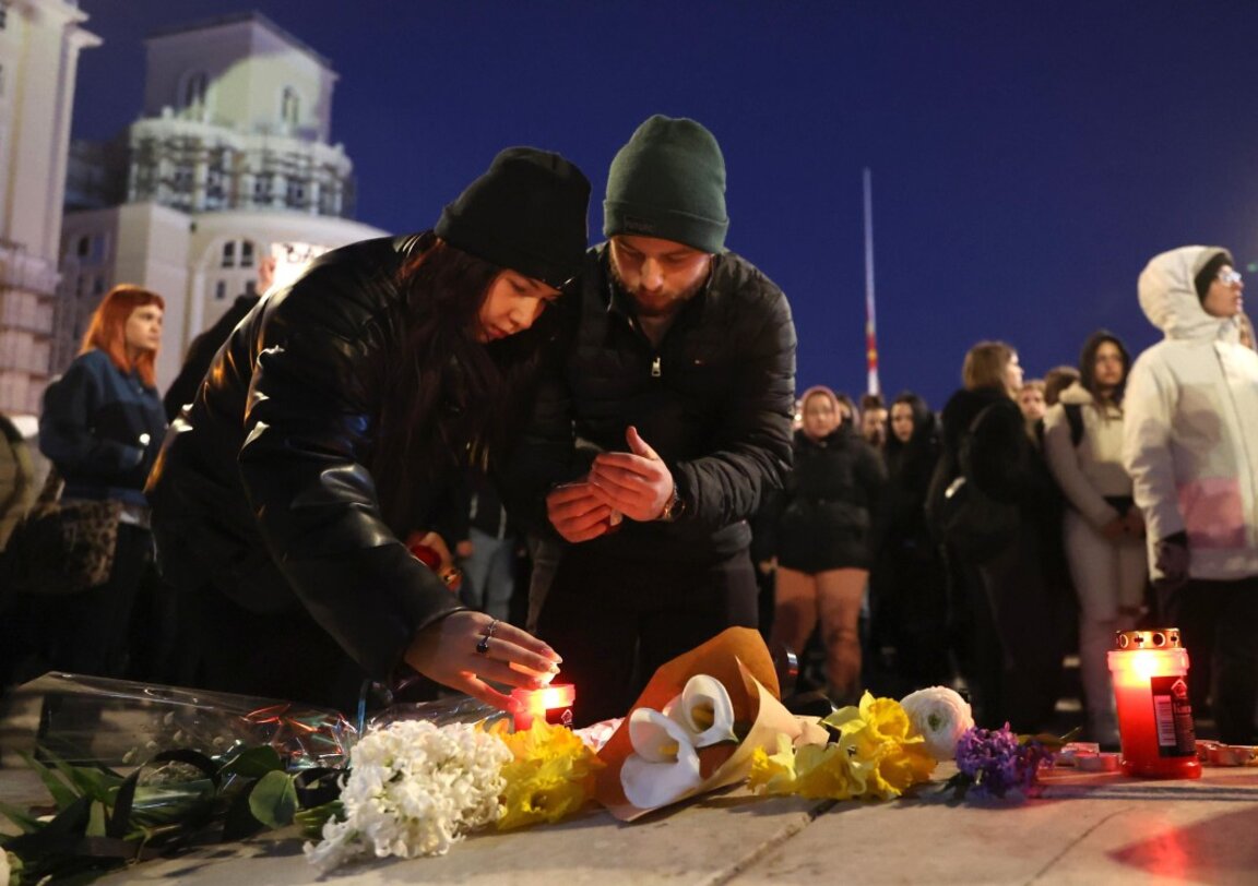 Бдения в Северна Македония в памет на жертвите в Кочани