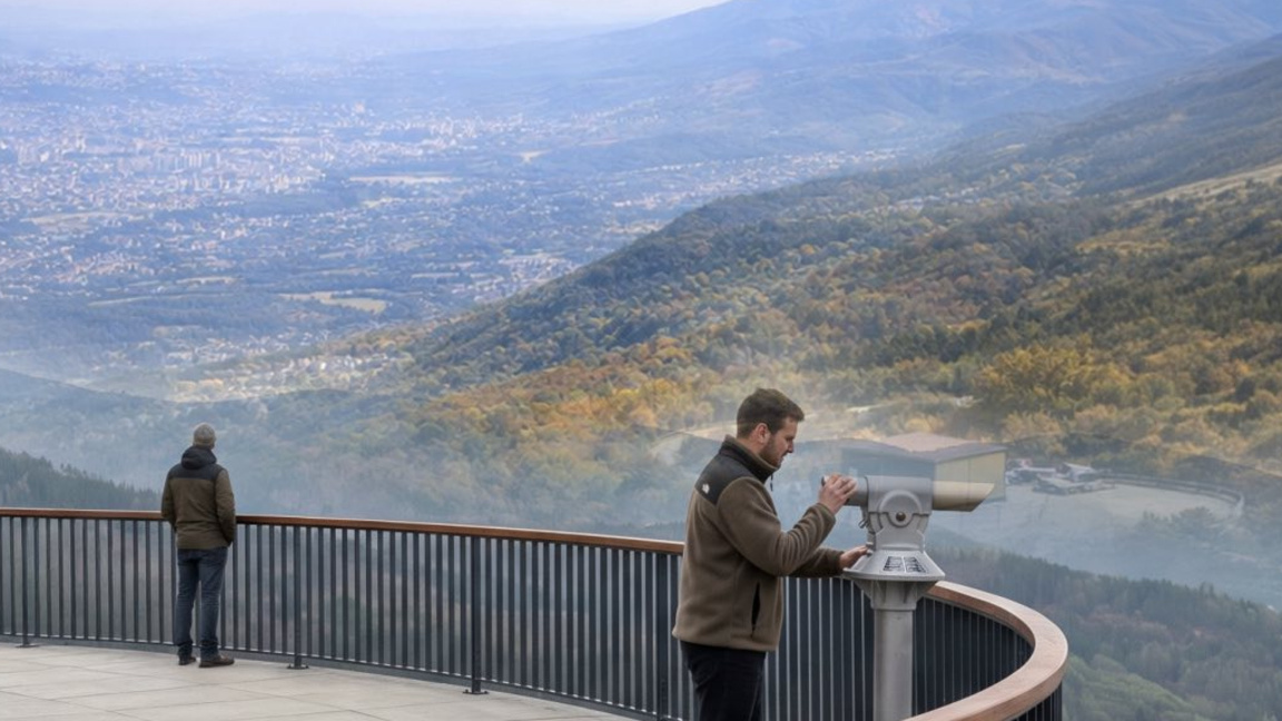 Panoramic viewing platform at Vitosha Mo...