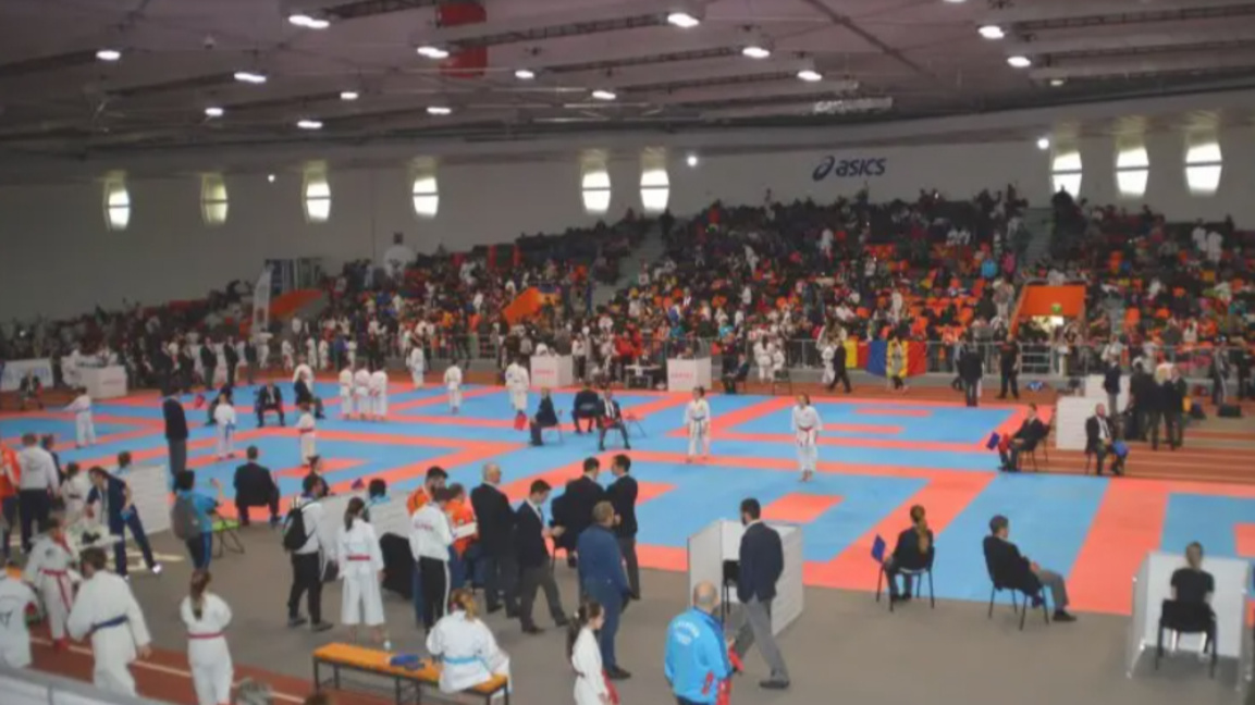 Карате клуб „Арес“ – Кърджали с 17 златн...