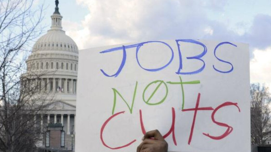 Спад на съкратените работни места в САЩ през ноември с 53% до 71 321