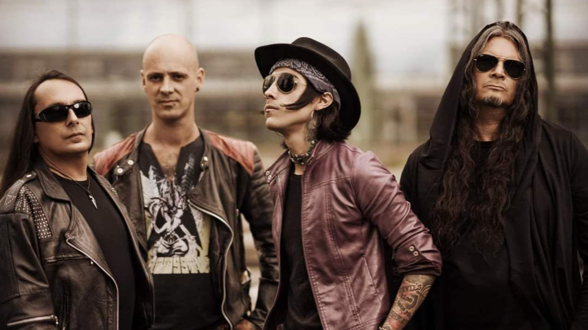 Julian Larre (LACRIMAS PROFUNDERE, LESSD...