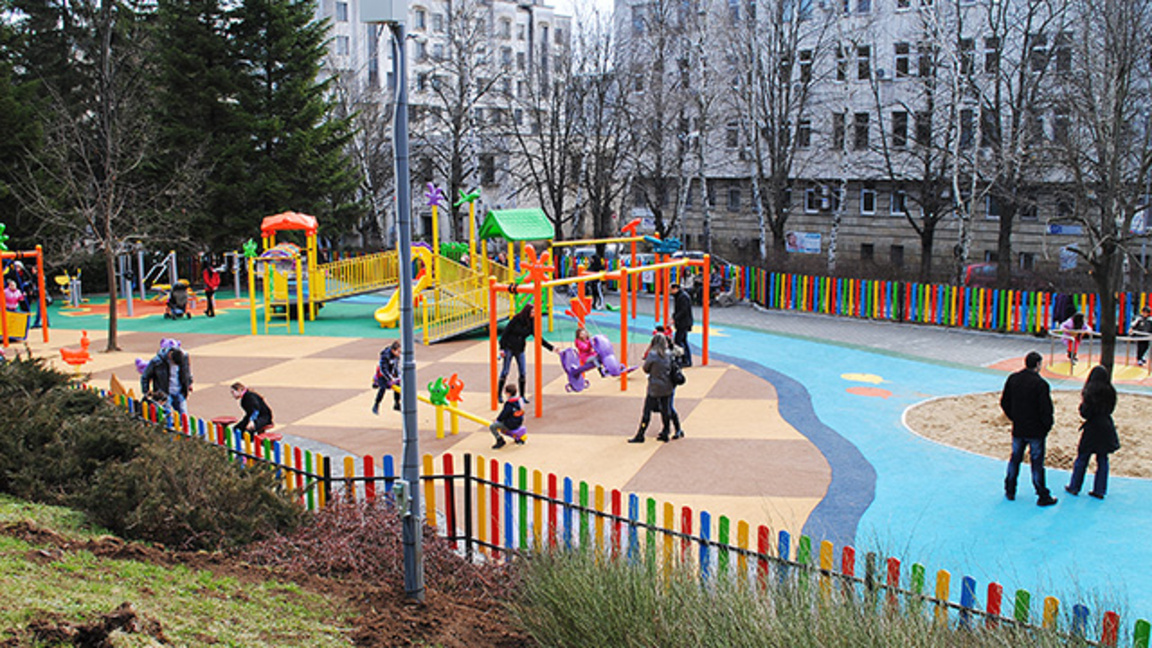 Велико Търново - детска площадка