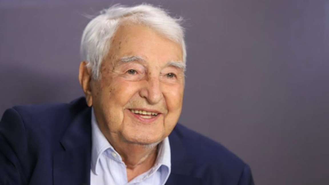 Prof. Minko Balkanski und seine jungen N...