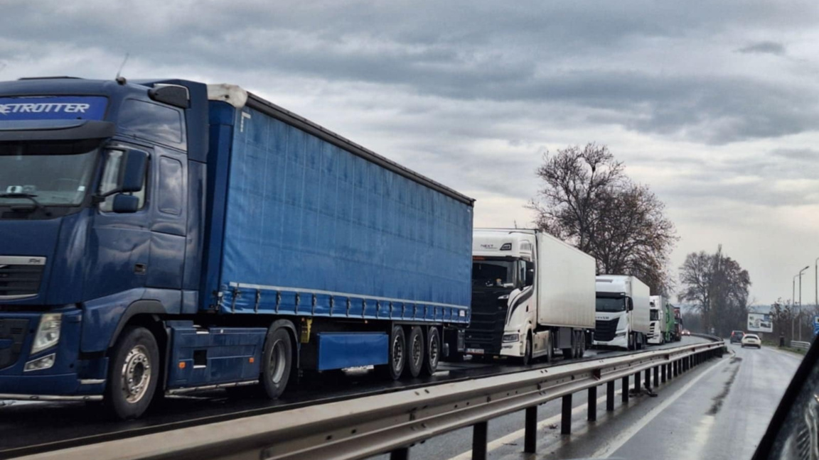 Гръцки фермери блокираха пункта Кулата – Промахон