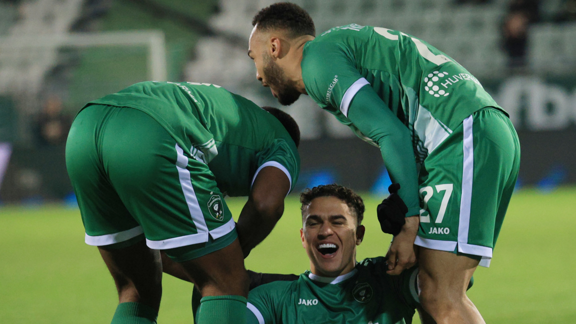 Лудогорец с късен обрат срещу борбен Бер...