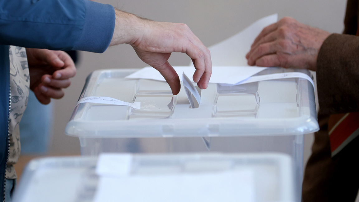 ДПС предложи ограничението на секциите в...