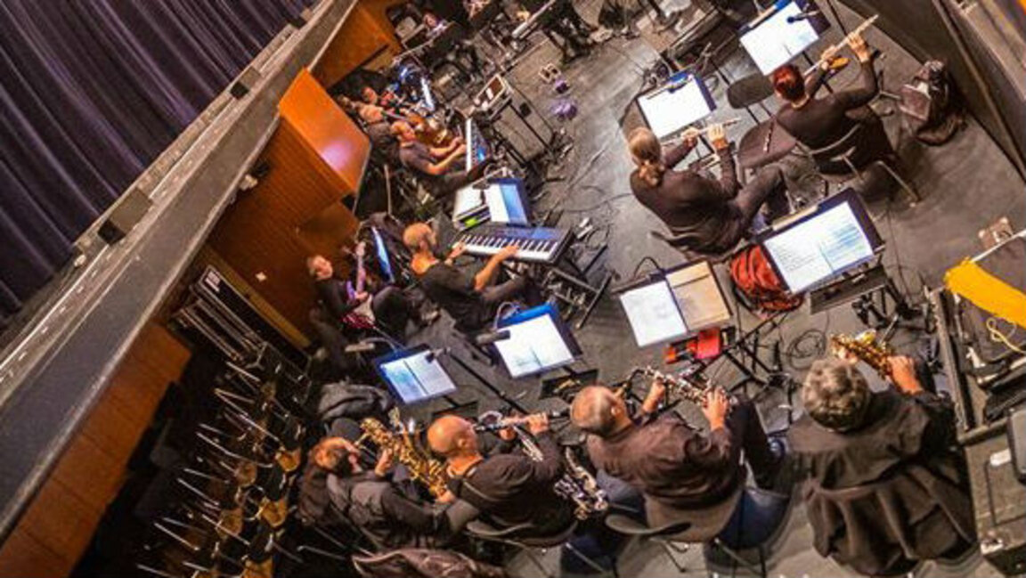 Когато Биг Бендът среща Мюзикъла или когато Коул Портър среща Уилям Шекспир