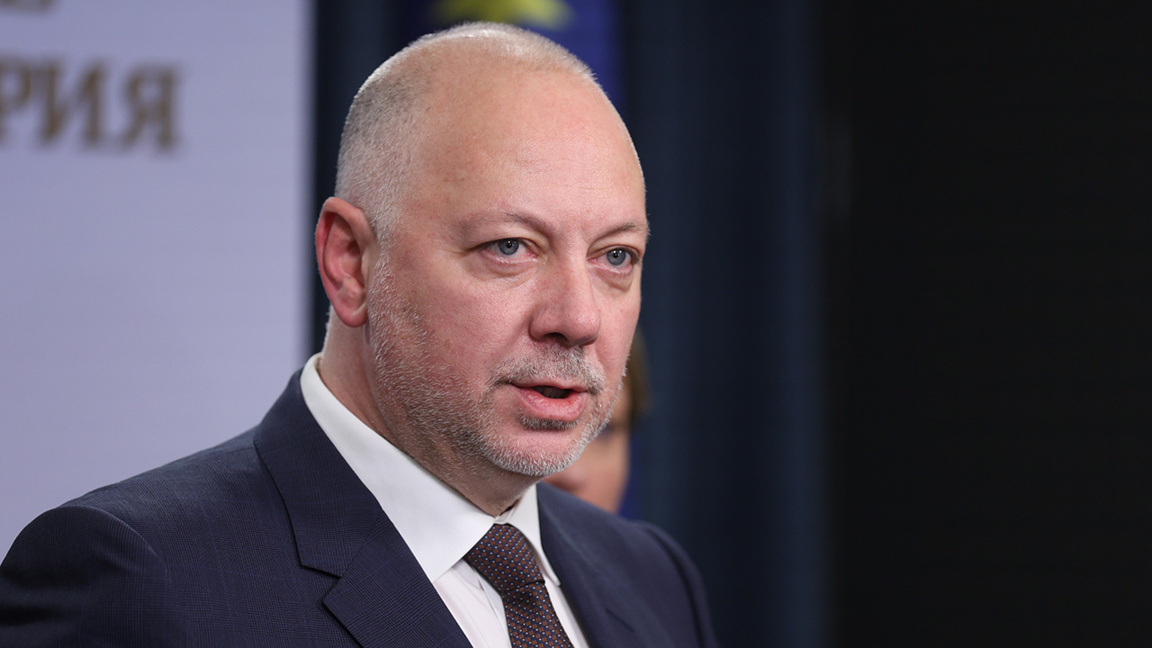 Правителството подаде оставка без да чака вот на недоверие Росен Желязков