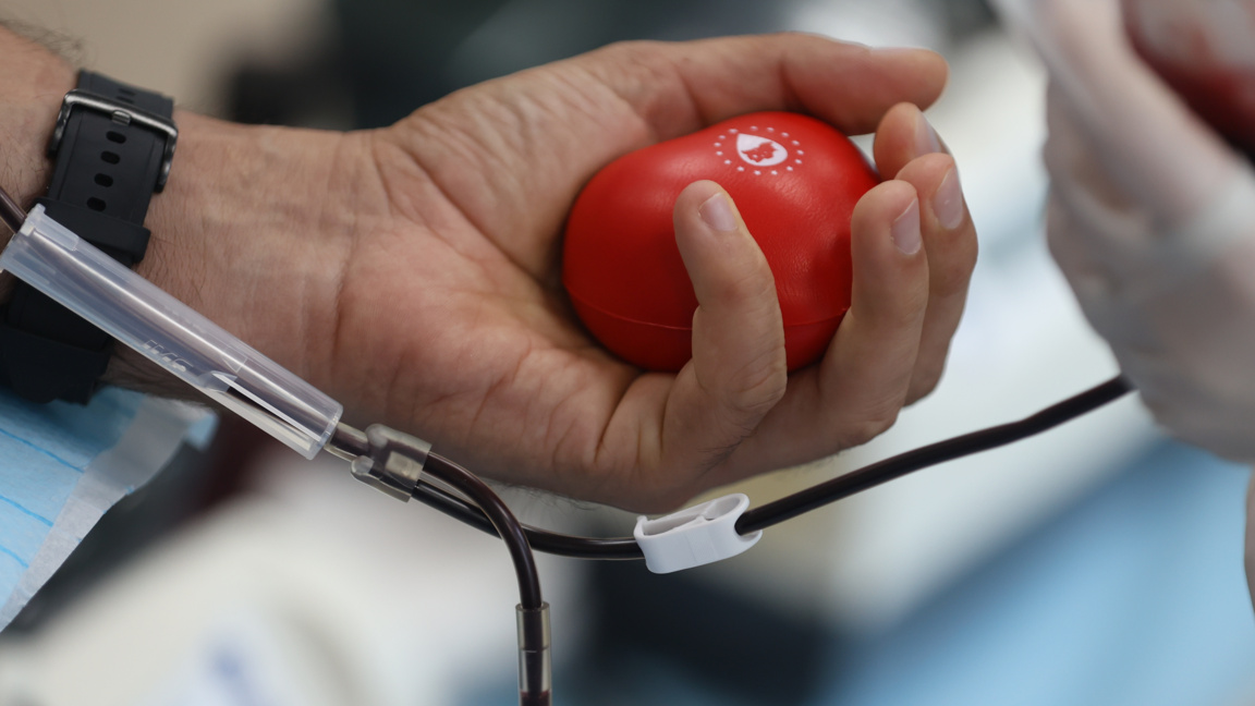 В празнични дни през декември тази година и януари 2026 г. ще  може да се дарява кръв в Националния център по трансфузионна  хематология