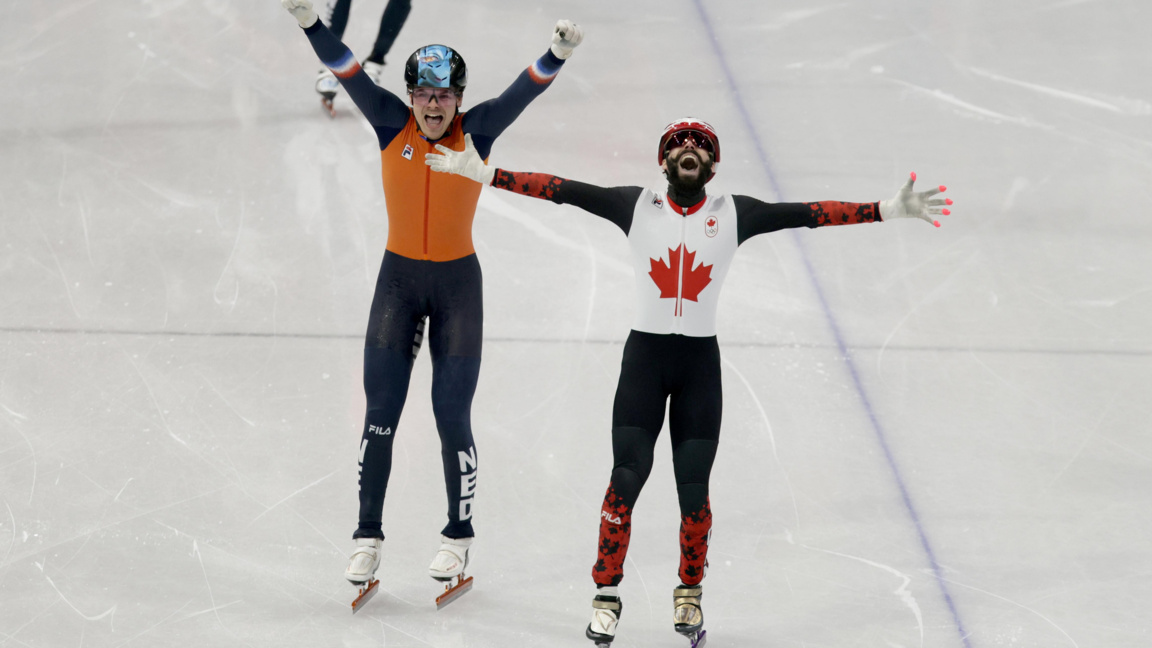 Стивън Дюбоа от Канада с титлата на 500 ...