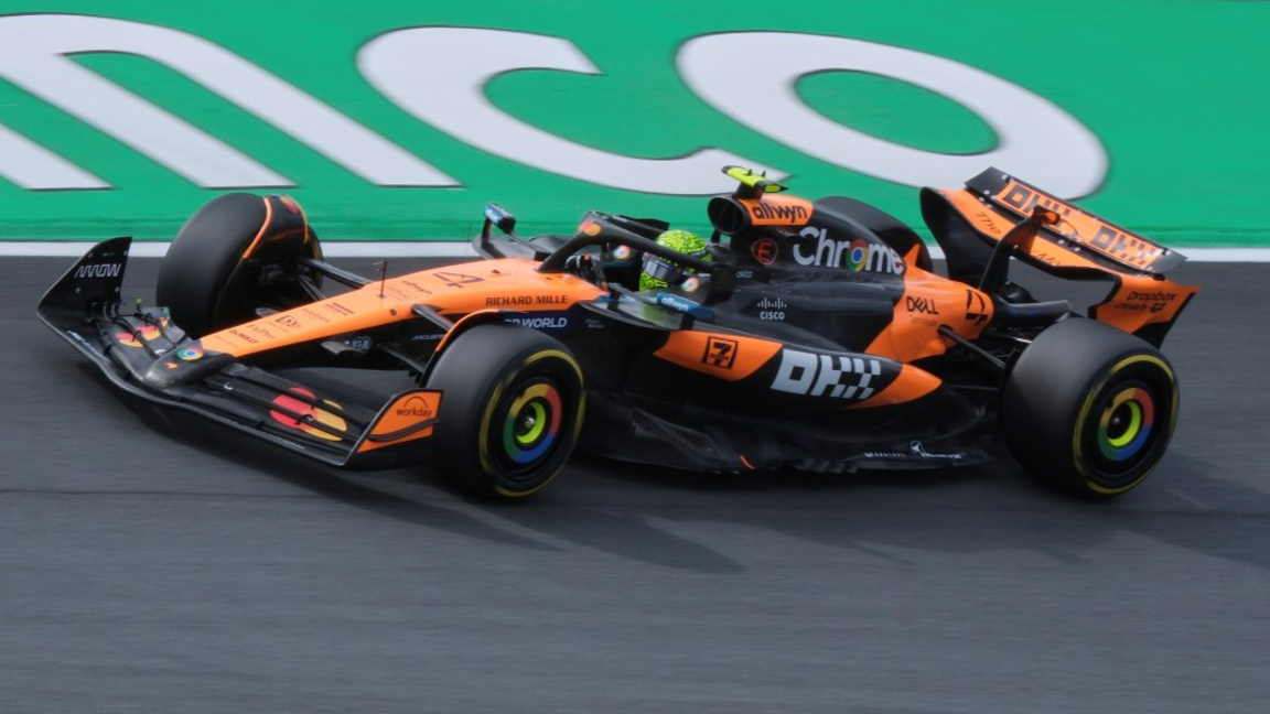 Норис спечели и двете петъчни тренировки за Гран при на Абу Даби.