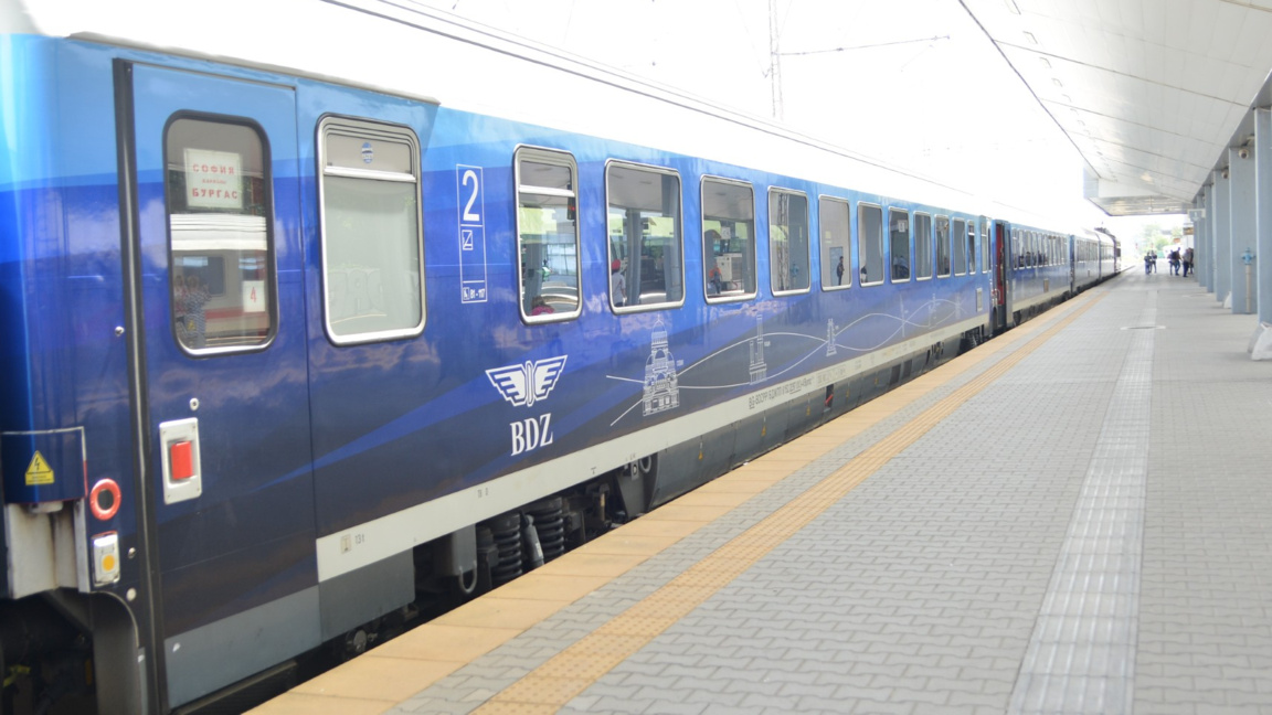 13 400 допълнителни места във влаковете ...