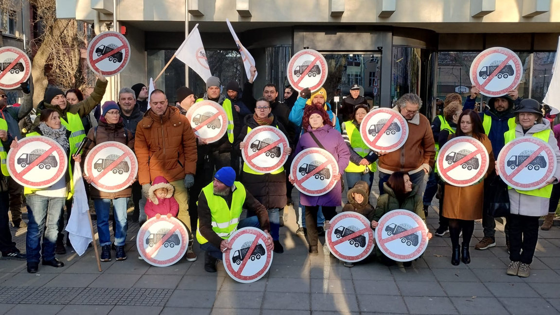 Протест на Местния инициативен комитет в Горнослав