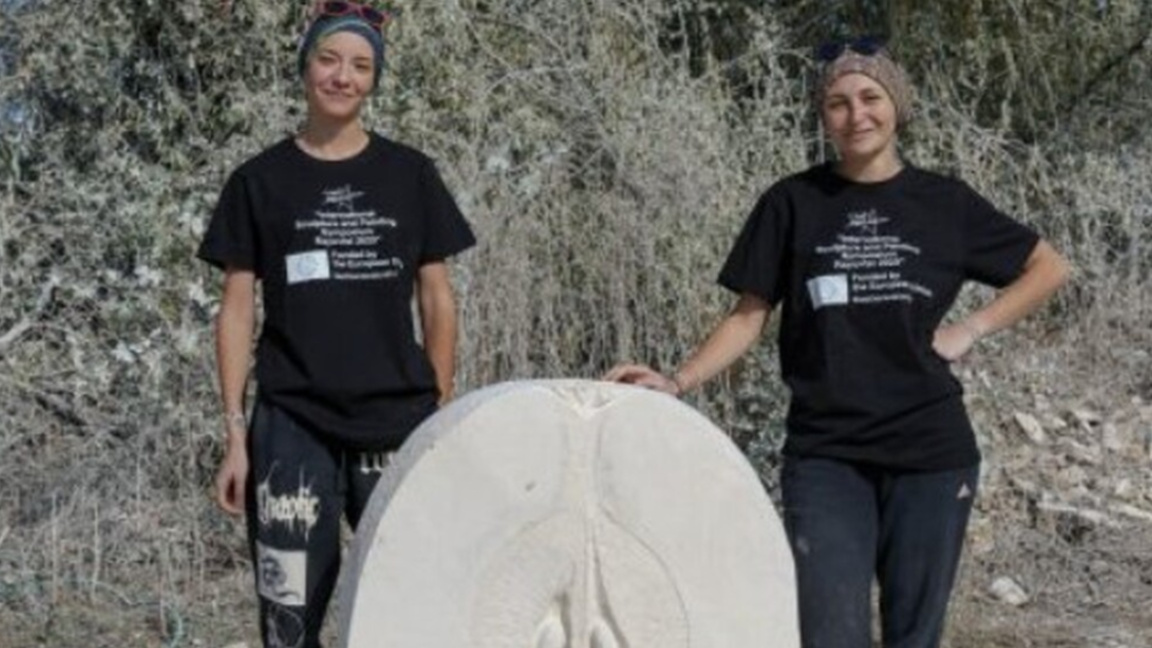 Изложба с фотографии от пленер във великотърновско село се открива в Прага