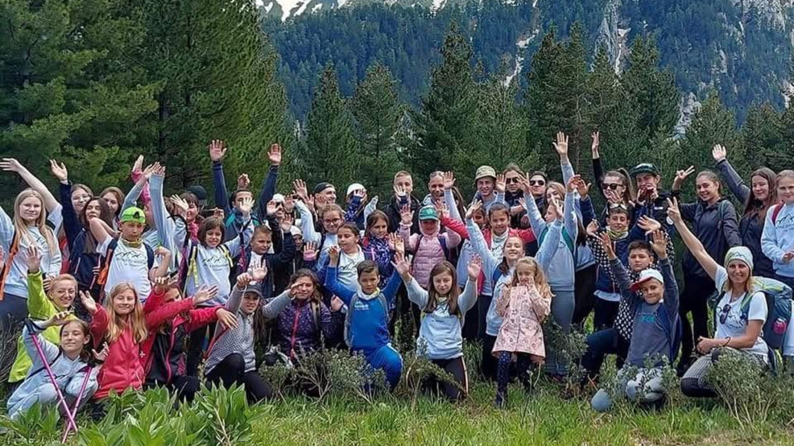 Млади планинари от Петрич с кауза в „Коледните чудеса на България“