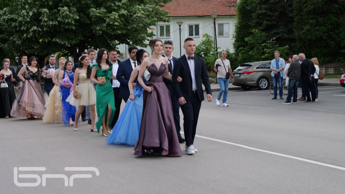 В Кула изпратиха абитуриентите...