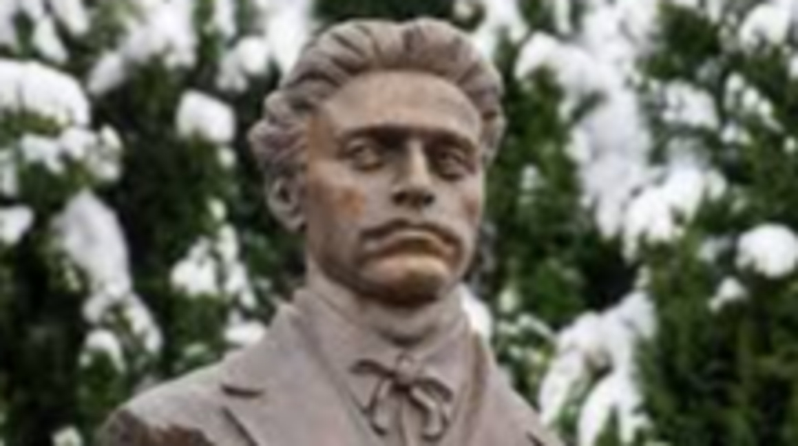 Паметник на Васил Левски в Ямбол