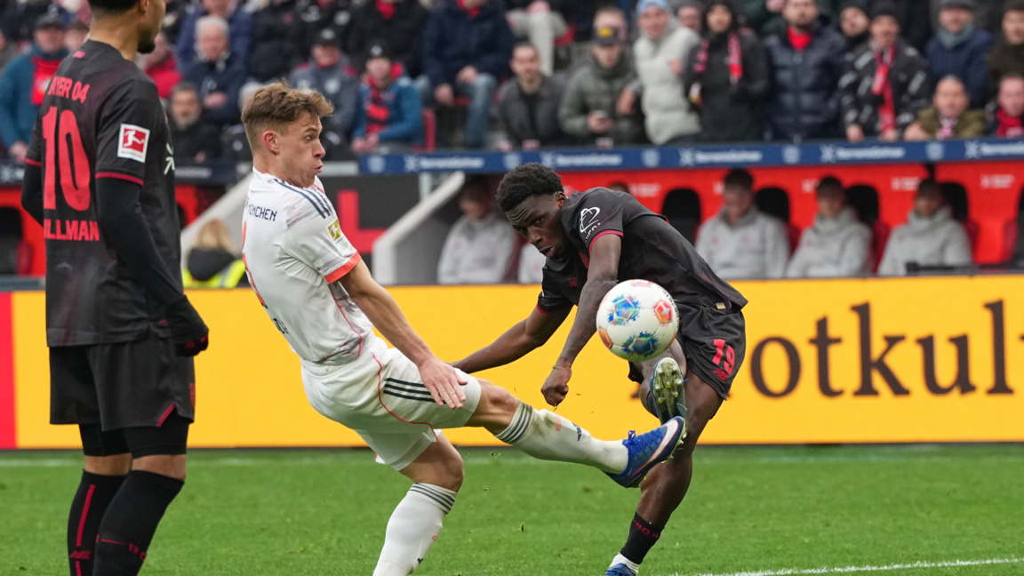 Байерн спечели точка в Леверкузен с двам...