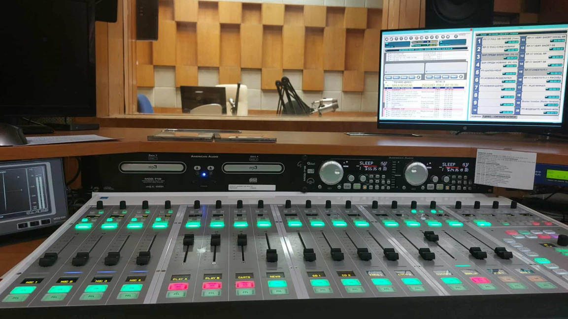 ''Точно днес'' за пазарната икономика и ...