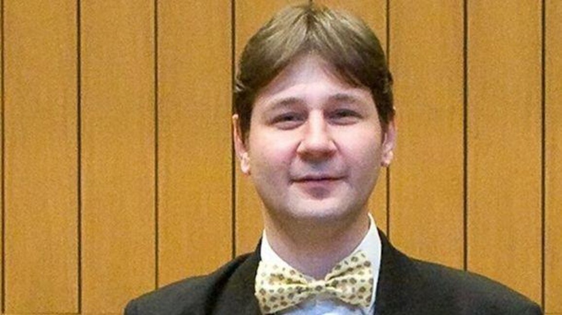 Ясен Теодосиев: "Да имаш зад гърба си оркестър от колеги и приятели е безценно"