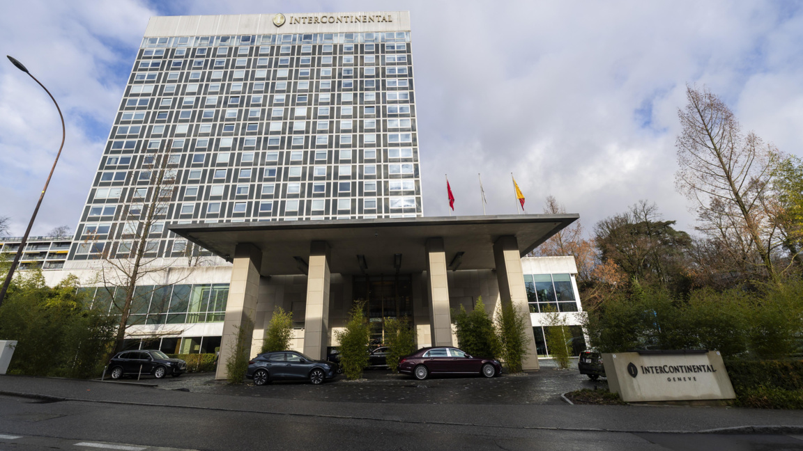 Сградата, в която се провеждат срещите в Женева с посредничеството на САЩ между Русия и Украйна