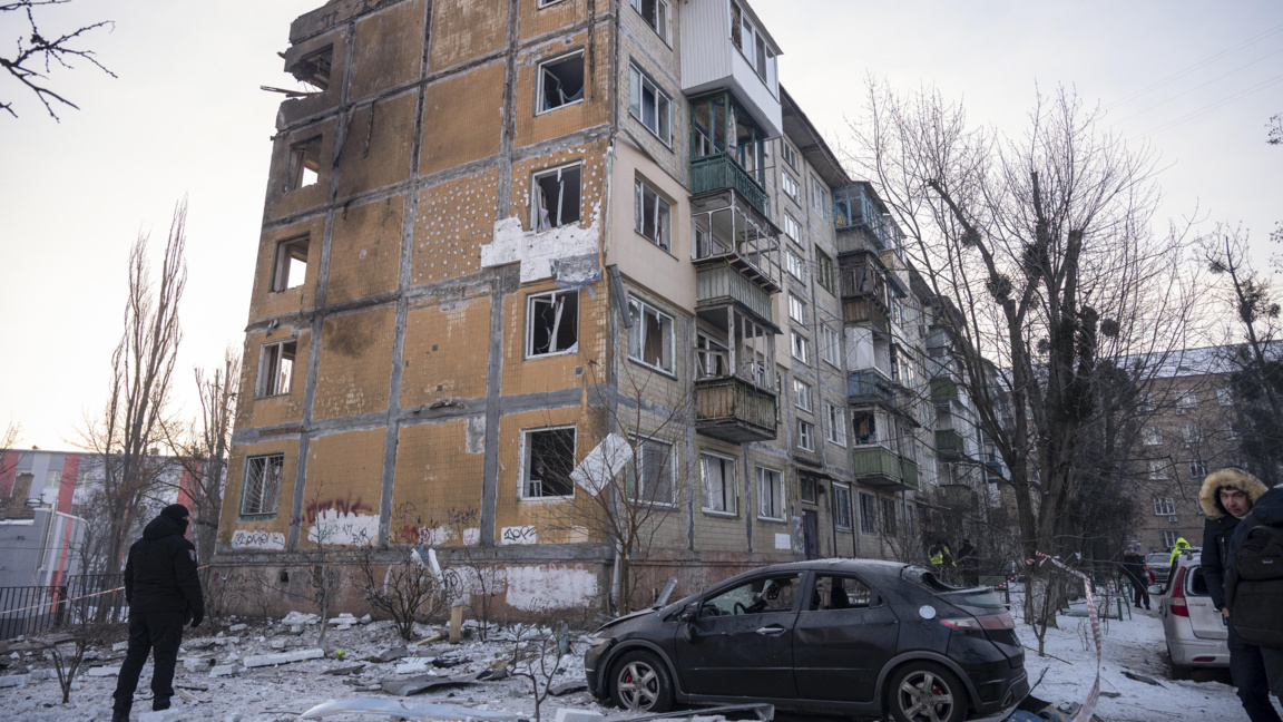 Ударена от руски дронове сграда в Киев, Украйна, 3 февруари 2026 г.