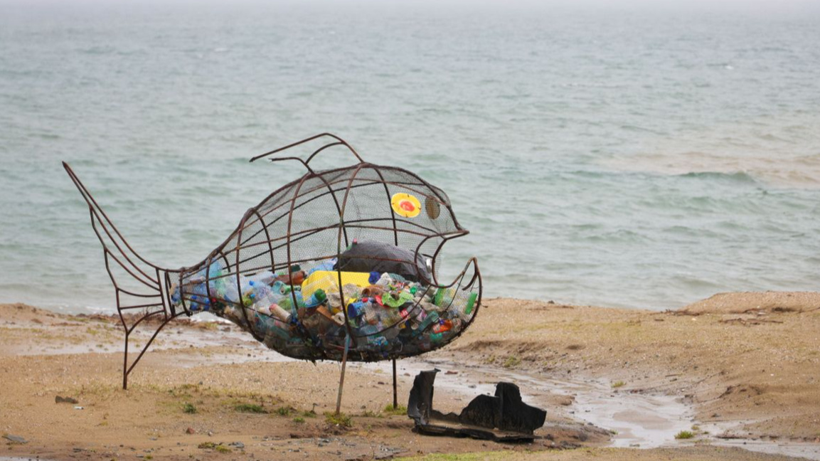 Обществото все още смята климатичните промени за нещо имагинерно, отчитат експерти.