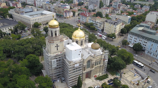Митрополитската катедрала „Св. Успение Богородично“